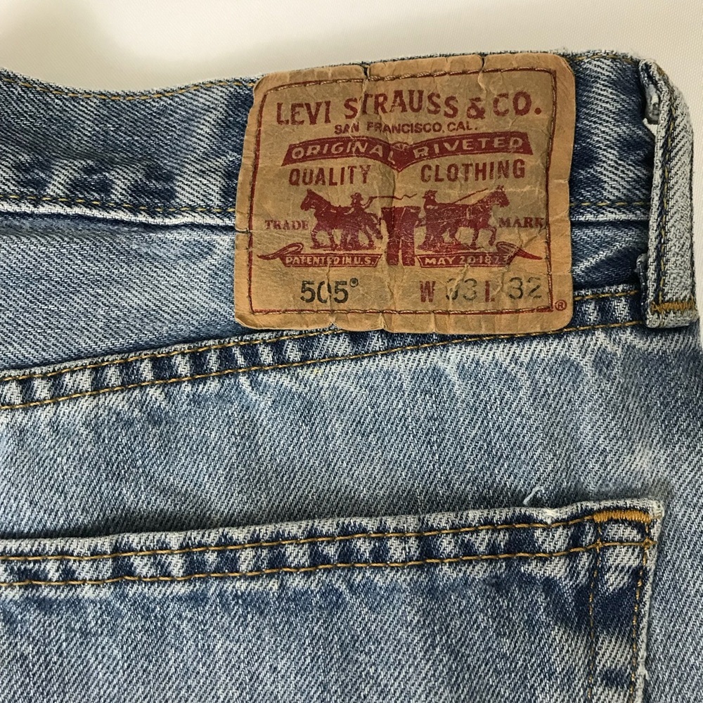 Levi’s 505 VTG Mom Jeans Straight Leg Frayed Hem - Picture 8 of 12